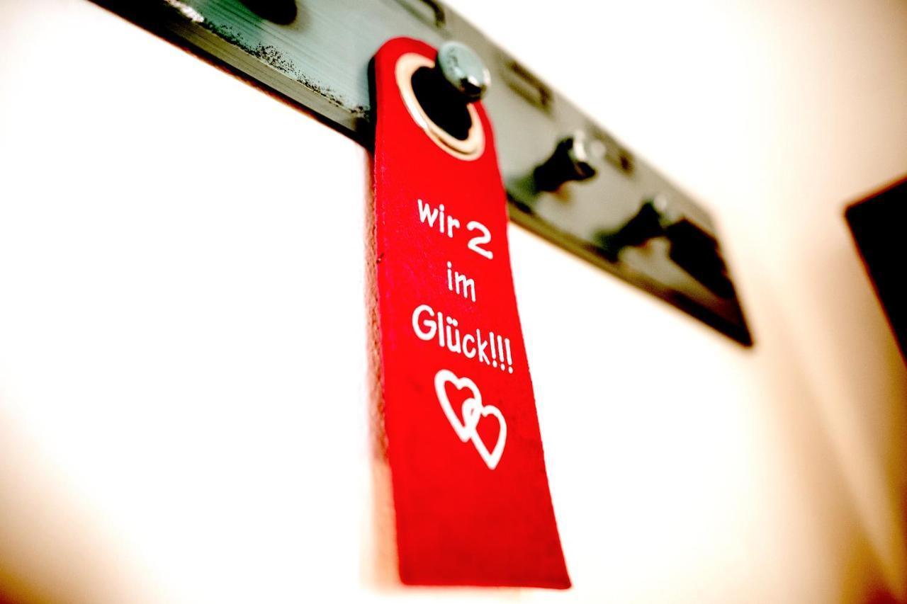 Stern, Kg - Digital & Contactless Check-in St. Gilgen